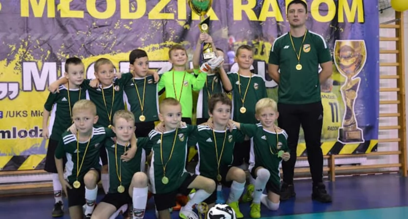 Starachowicka drużyna najlepsza w turnieju Młodzik Cup w Radomiu. Skuteczność była ich mocną stroną