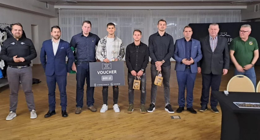Star Starachowice podsumował rundę jesienną. Były upominki i wybór najlepszego gracza pierwszej odsłony sezonu