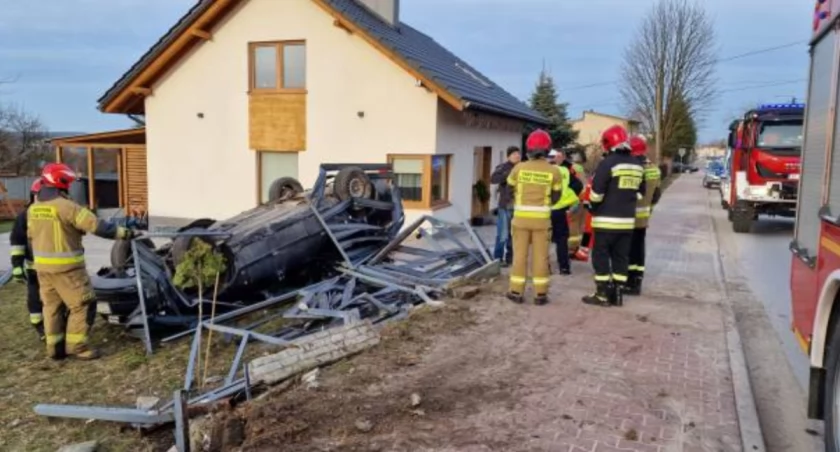 Po wypadku na ul. Długiej w Starachowicach będą ochronne bariery i odwodnienie