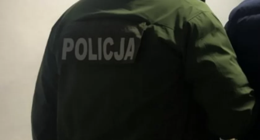 Starachowiczanin ofiarą oszustwa. Co zakupił za pośrednictwem internetu?