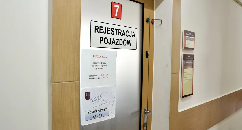 Wysokie kary za niedopełnienie obowiązków związanych z nabyciem auta