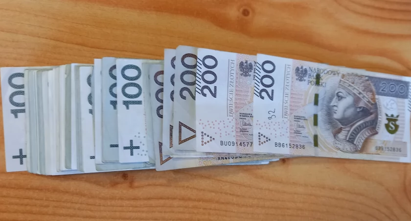 Świadczenie wspierające - najpierw decyzja, potem wypłata