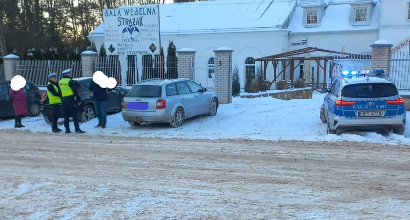 Kolizja w Starachowicach. Uczestnikami kierowcy nissana i audi