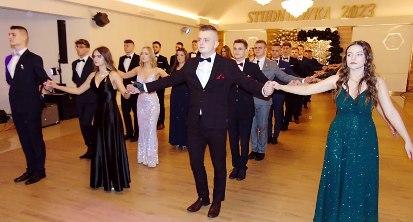 Sezon studniówkowy w Starachowicach czas start!