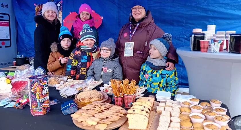 Słoneczko ze Starachowic kwestuje na rzecz WOŚP