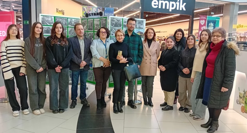 Pracownicy FSC na starych fotografiach, rozpoznajesz kogoś?
