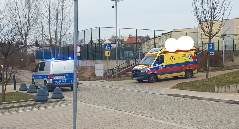 Kobieta w ciąży pobita przed galerią w Starachowicach? Interweniowało pogotowie i policjanci