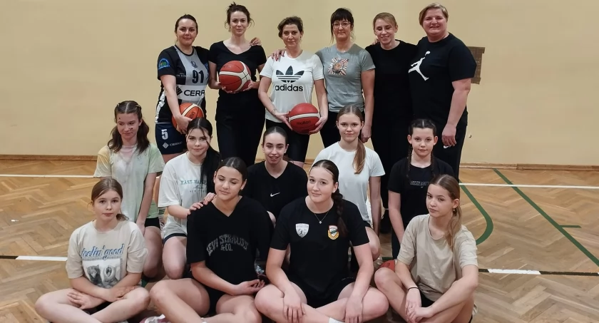 Mecz TS Feniks Starachowice kontra Mamuśki. Spotkanie, które przeszło do historii