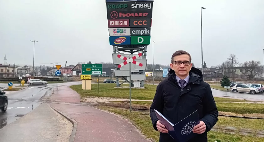 Dlaczego lokalny biznes w Starachowicach przegrywa ze światowymi markami?