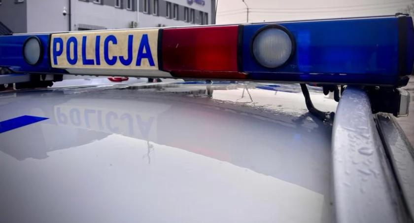 Mężczyzna z gminy Pawłów oszukany. Kliknął w niebezpieczny link