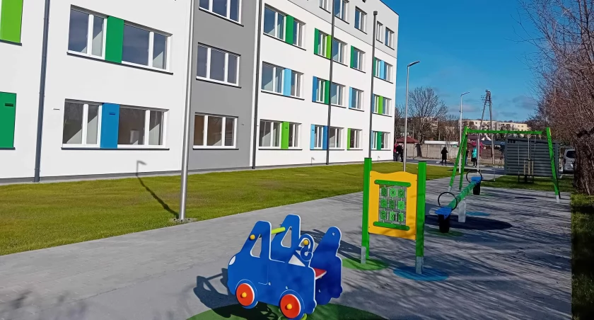 Mieszkania przy ul. Kościelnej w Starachowicach czekają na najemców