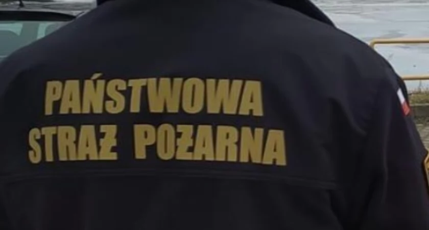 Interwencja służb ratowniczych w miejscowości Mirzec Podkowalów. Poszkodowanym 57-letni mężczyzna