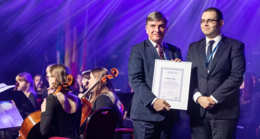 Andrzej Pruś skutecznie działał w Sejmiku na rzecz samorządów powiatu starachowickiego