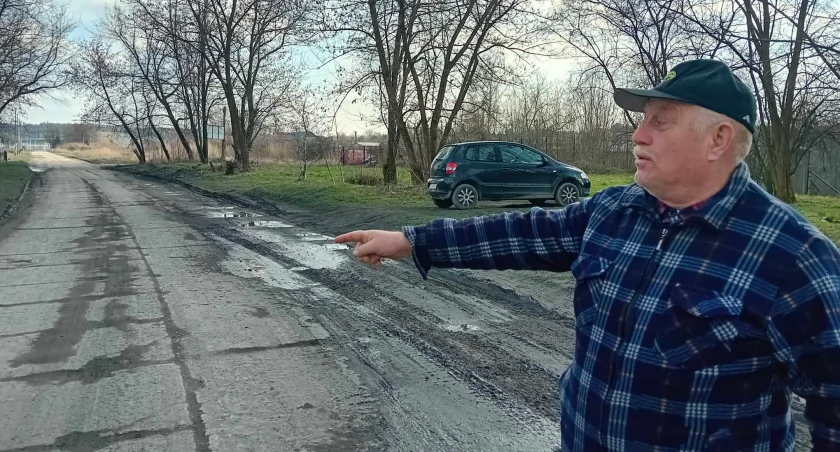 Ulica Kanałowa w Starachowicach - droga przez mękę