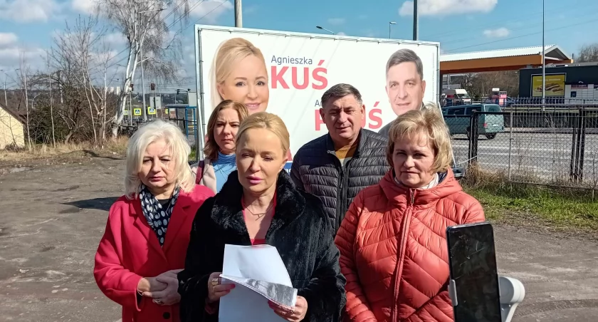 Kandydaci PiS ograniczani w wyborczej reklamie
