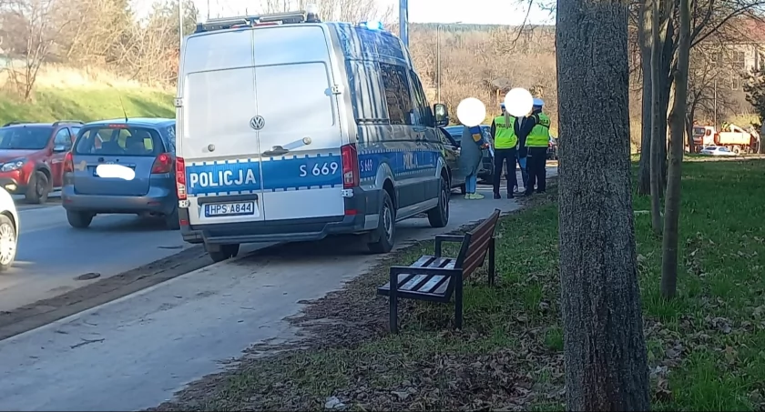 Zderzenie dwóch samochodów w Starachowicach. Kto zawinił?