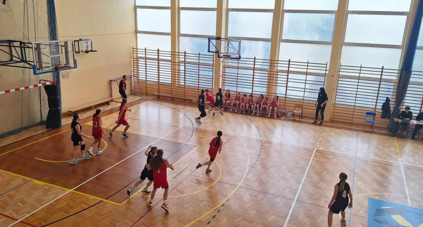 TS Feniks Starachowice rozpoczyna turniej ćwierćfinałowy mistrzostw Polski. Sprawią niespodziankę kibicom?