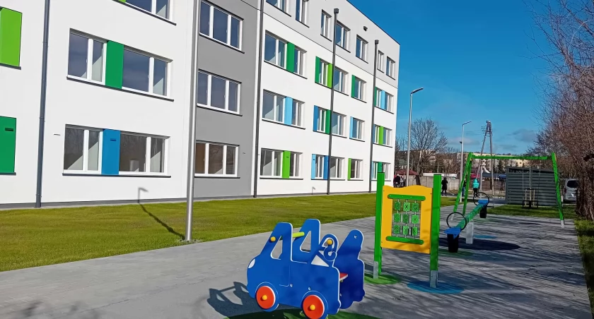 Blok na Kościelnej w Starachowicach świeci pustkami, dlaczego?