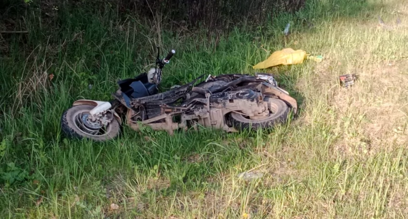 Wypadek na DK nr 42 w Krynkach. Ranna kobieta trafiła do szpitala [ZDJĘCIA]