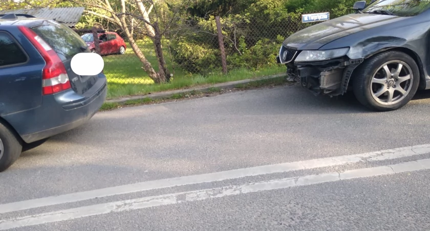 Zderzenie dwóch samochodów w Starachowicach. Sprawcą kierowca hondy