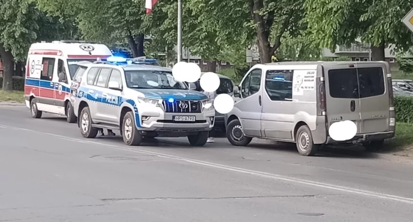 Zderzenie dwóch samochodów w Starachowicach. Kto okazał się sprawcą? [ZDJĘCIA]