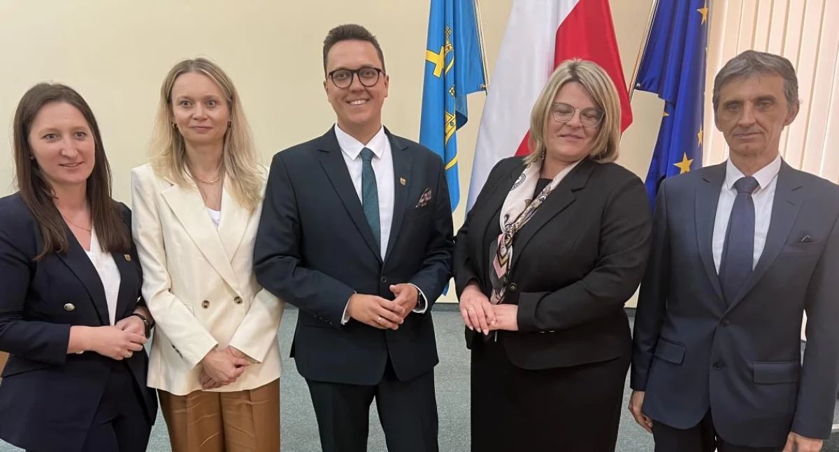 Kim są starosta, wicestarosta i członkowie Zarządu powiatu starachowickiego? Życiorysy, notki biograficzne 