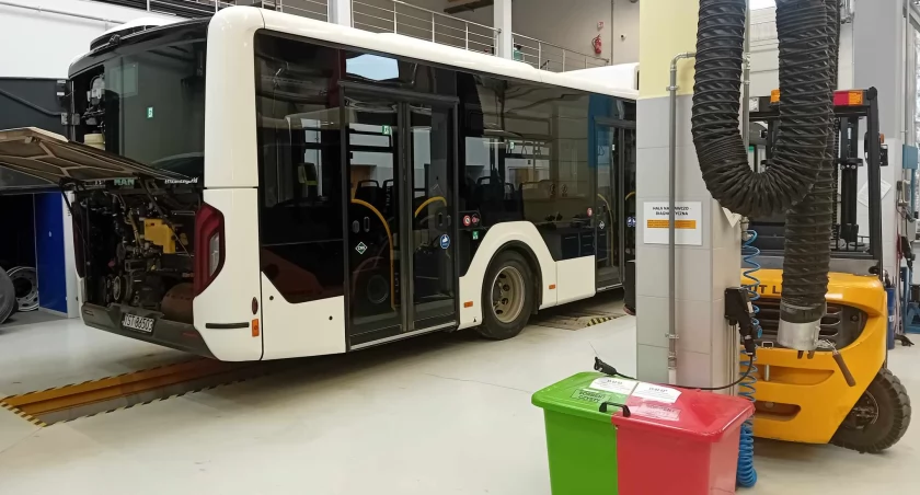 Gdzie tankują autobusy komunikacji miejskiej w Starachowicach? Zdziwisz się!