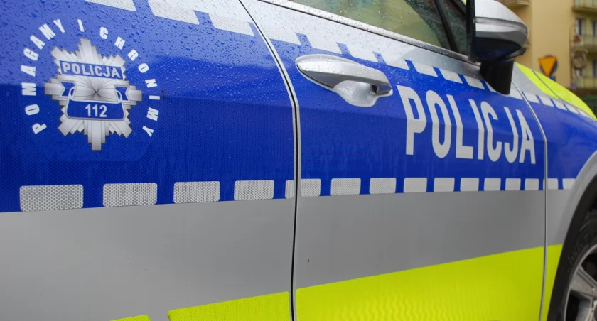 Mieszkanka powiatu starachowickiego ofiarą złodzieja. Straciła gotówkę, kartę i dokumenty