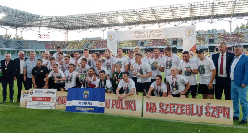 Star Starachowice zdobywcą Pucharu Polski na szczeblu okręgu świętokrzyskiego. Potrzebne były rzuty karne