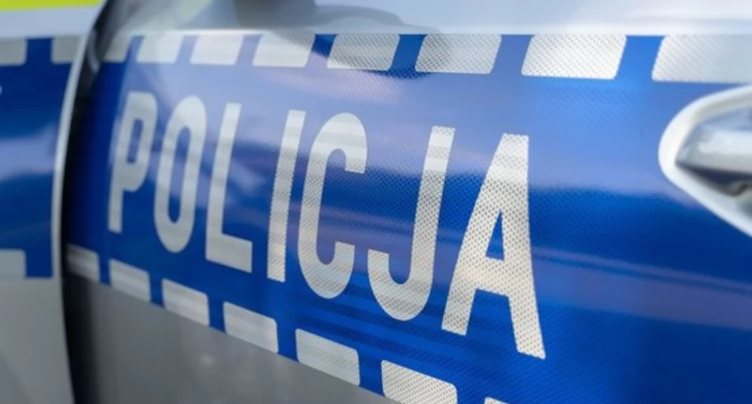 Od seniorki ze Starachowic chcieli wyłudzić pieniądze. Kobieta zadzwoniła na policję