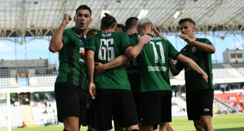 Star Starachowice rozpocznie ligowe zmagania na początku sierpnia. Kiedy ruszy IV liga i pozostałe klasy?