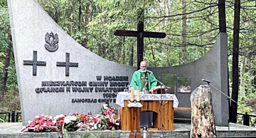 (Pod)Miejskie historie okiem Anety Marciniak. Pacyfikacja Boru Kunowskiego