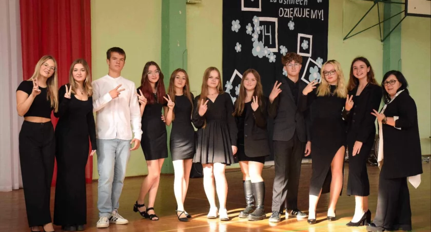 Poznajcie samorząd II LO! Jak przebiegała dobiegająca końca kadencja? 