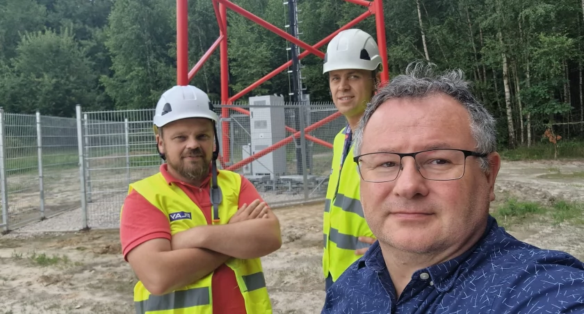 Niechciana wieża w gm. Wąchock. Burmistrz interweniuje na miejscu