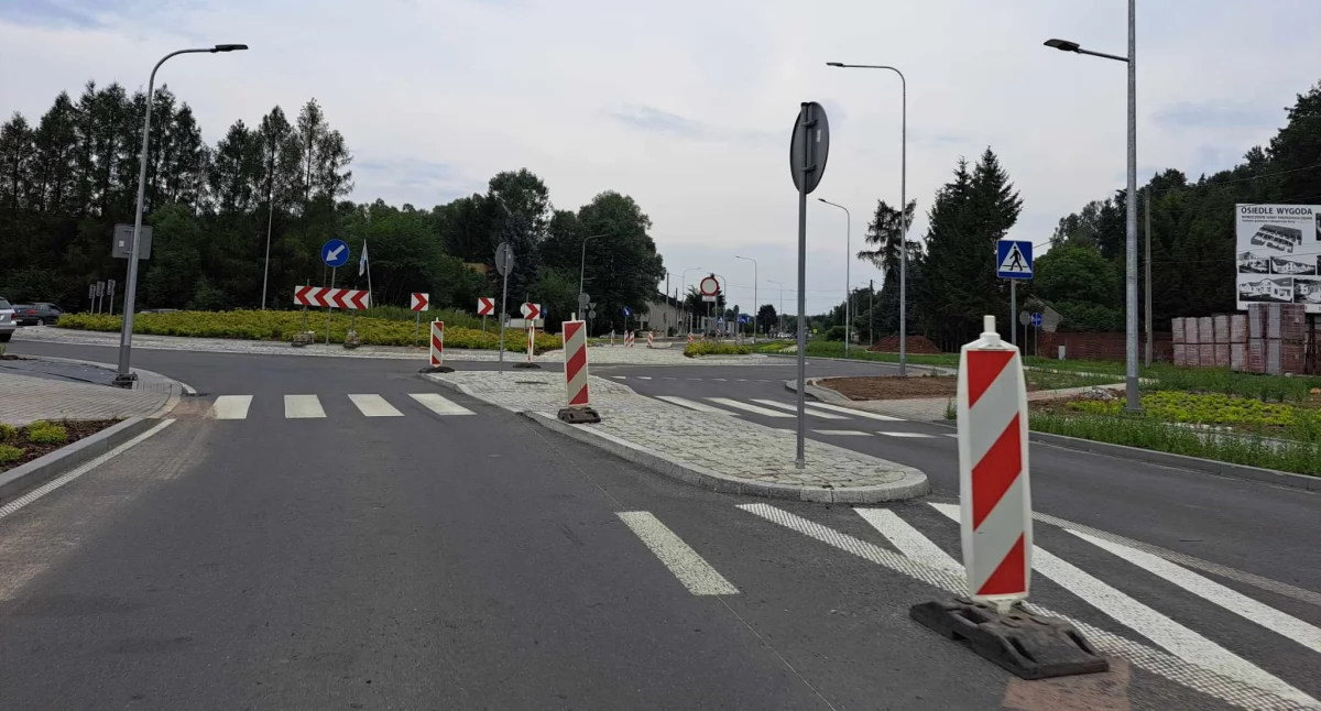 Droga na Tychów zamknięta a co z wahadłem na rondzie do Wąchocka?