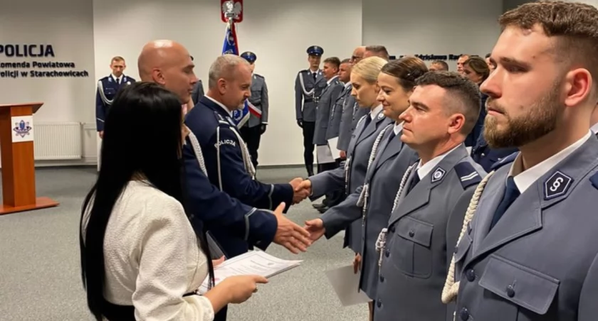 Starachowiccy policjanci obchodzili swoje święto. Były awanse i wyróżnienia