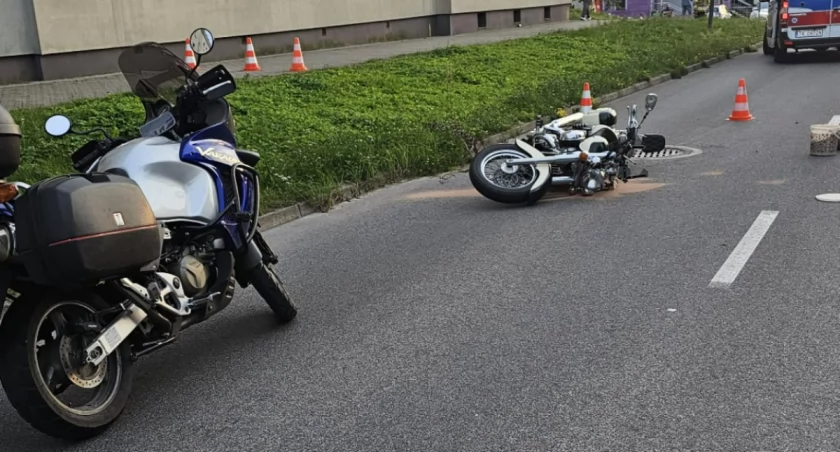 Dramatyczny wypadek na przejściu dla pieszych. Motocyklista potrącił nastoletnich pieszych