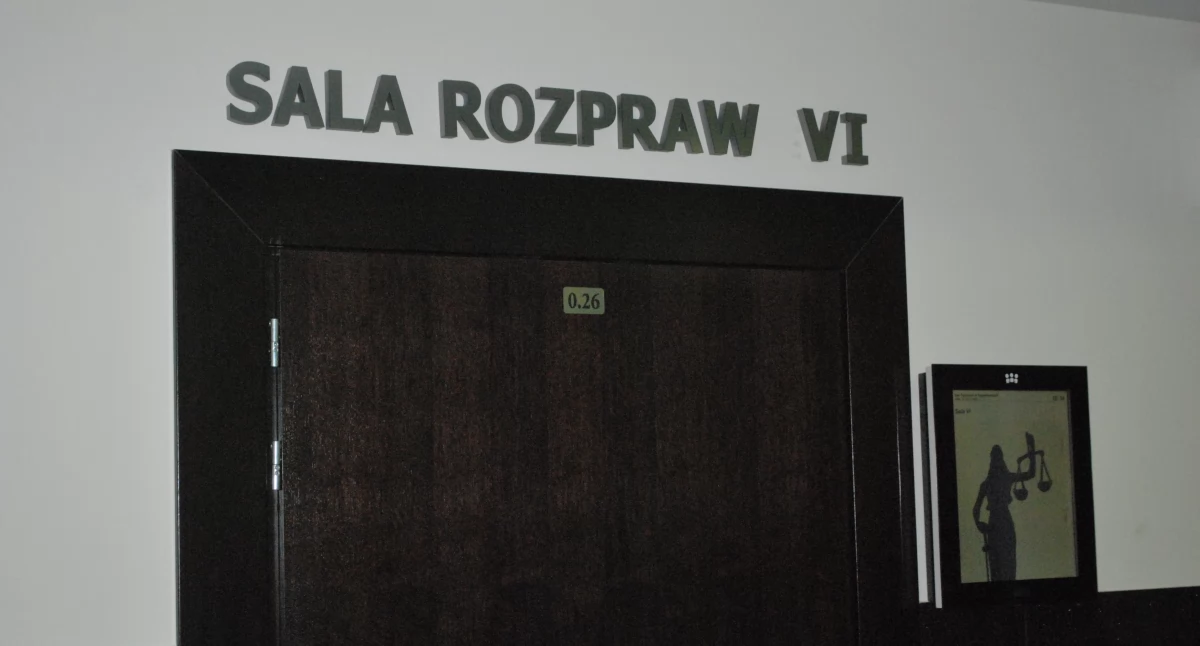 Po ataku nożem na żonę. Mieszkaniec Starachowic zostanie doprowadzony do Prokuratury Rejonowej i przesłuchany