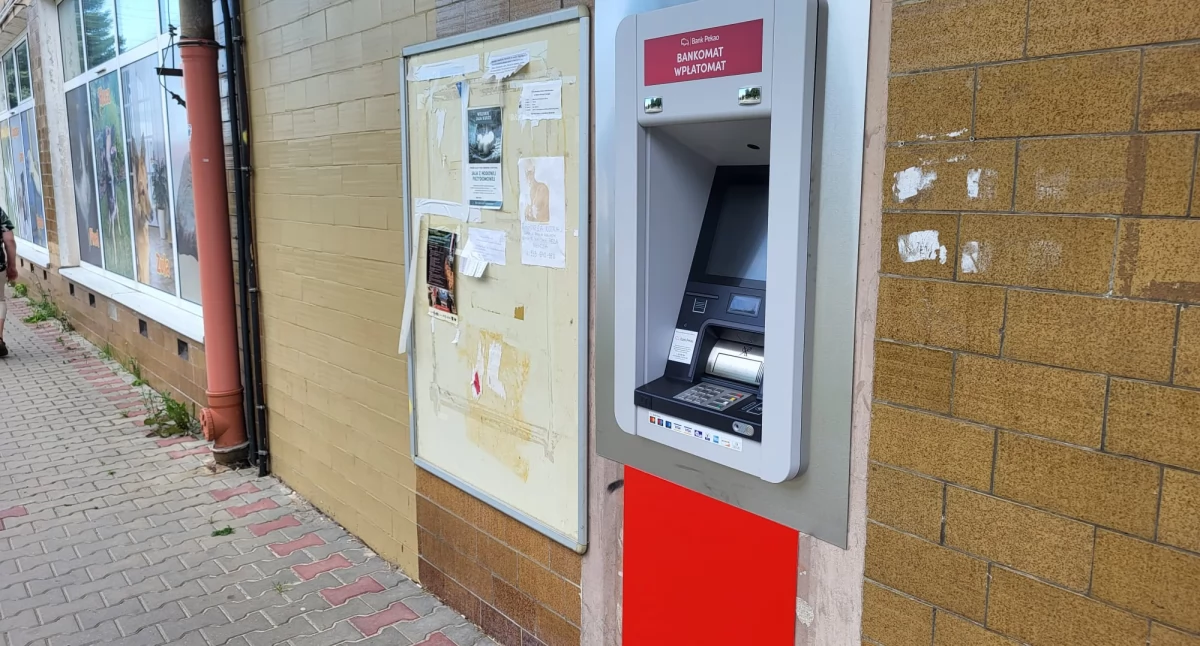 Bankomat na Lipowej w Starachowicach już jest, ale...