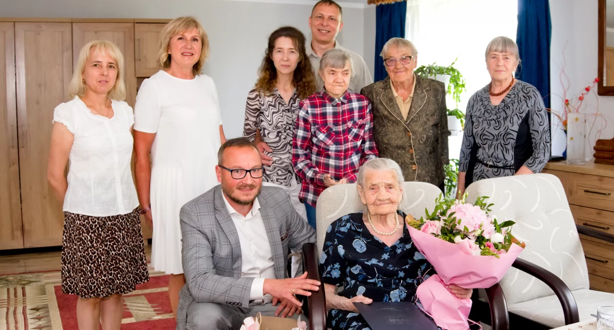 Setne urodziny pani Anny Domańskiej w Rudnika