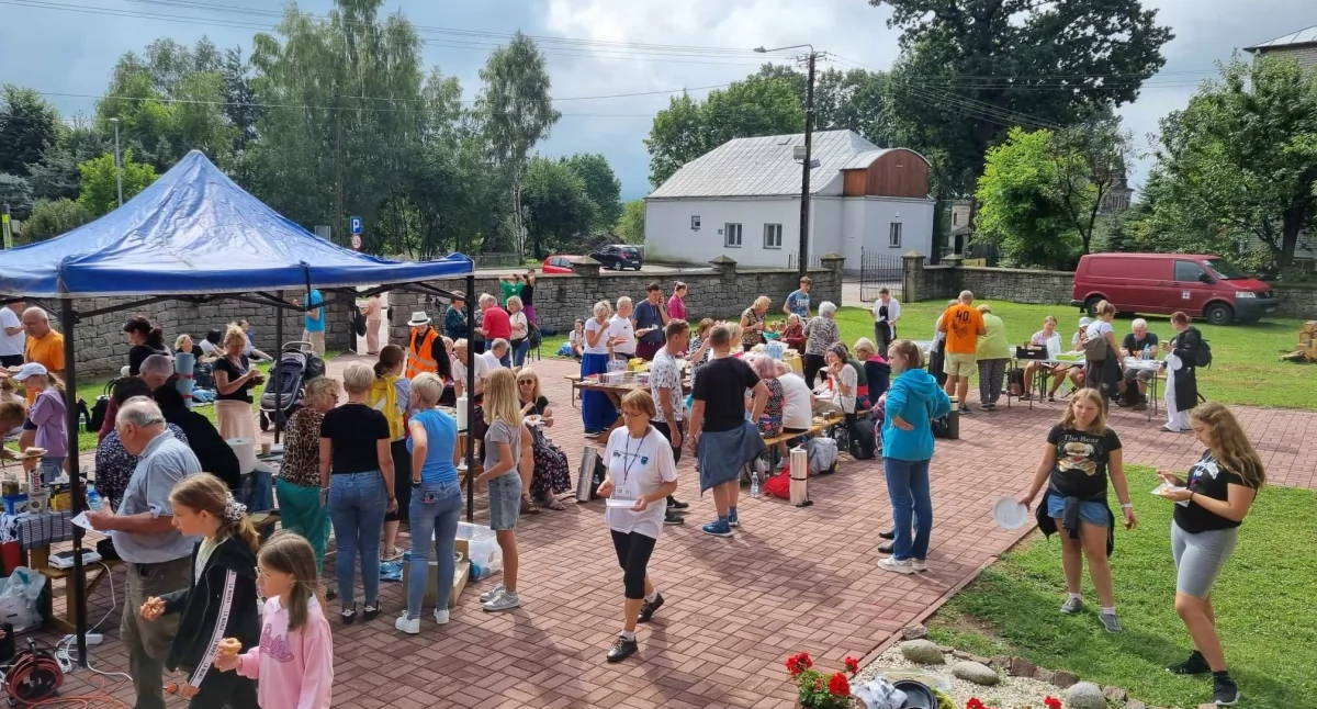 Czwarty dzień pielgrzymki ze Starachowic na Jasną Górę minął szczęśliwie  :) FOTOGRAFIE  :)