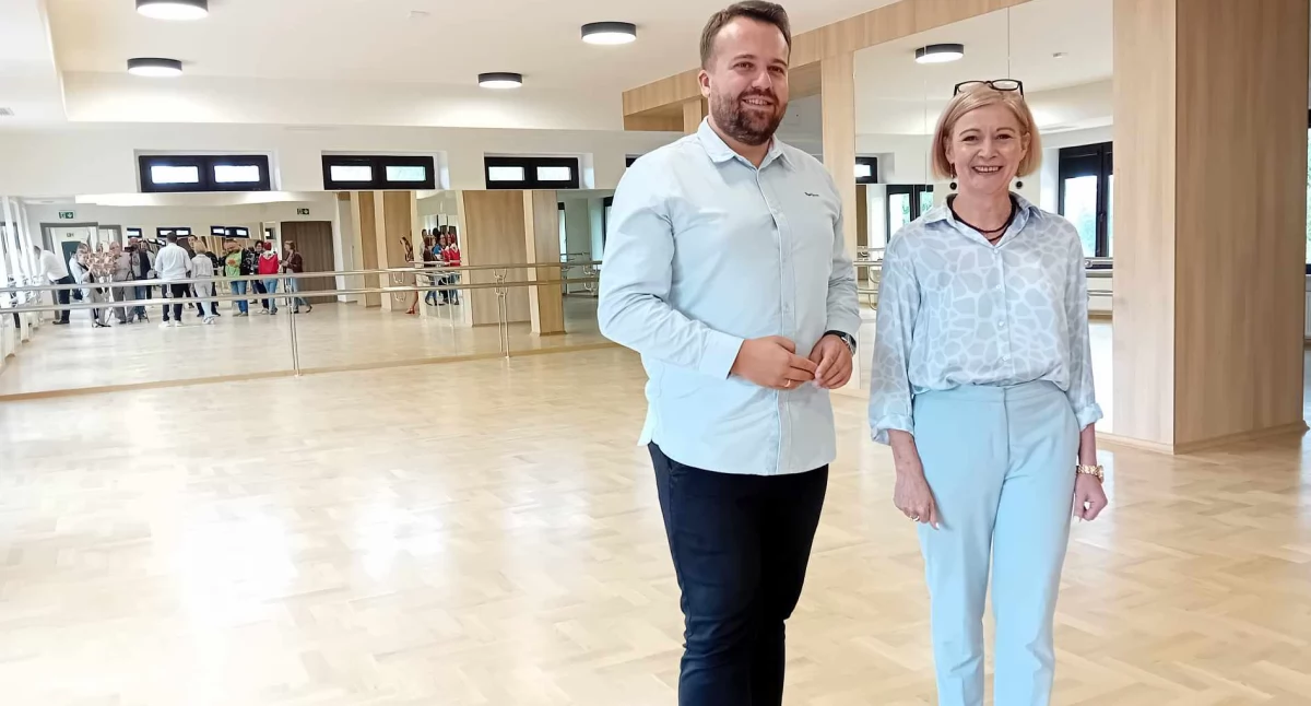 Spacer po Parku Kultury w Starachowicach. Zobaczmy wyremontowane wnętrza
