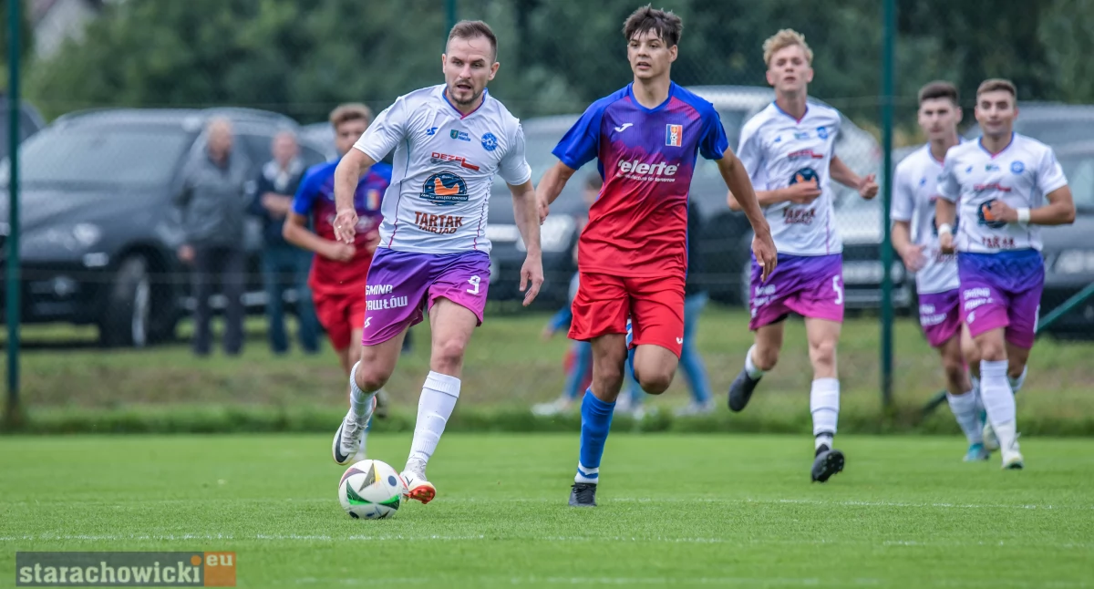 RS Active 4 liga: Mecz Arka Pawłów - Wierna Małogoszcz. Fotorelacja z meczu!