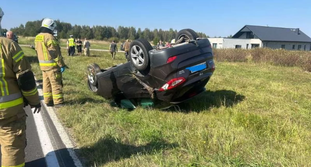 Gm. Mirzec. Chciał ominąć hulajnogę, dachował na polu