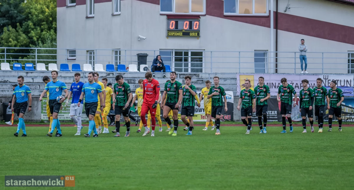 Szczęśliwe zakończenie 10 kolejki dla Stara Starachowice. Wygrana 4:1 z Czarnymi Połaniec. Galeria zdjęć!