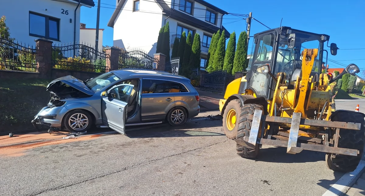 Po wypadku w Radkowicach. Dwaj mężczyźni trafili do szpitala