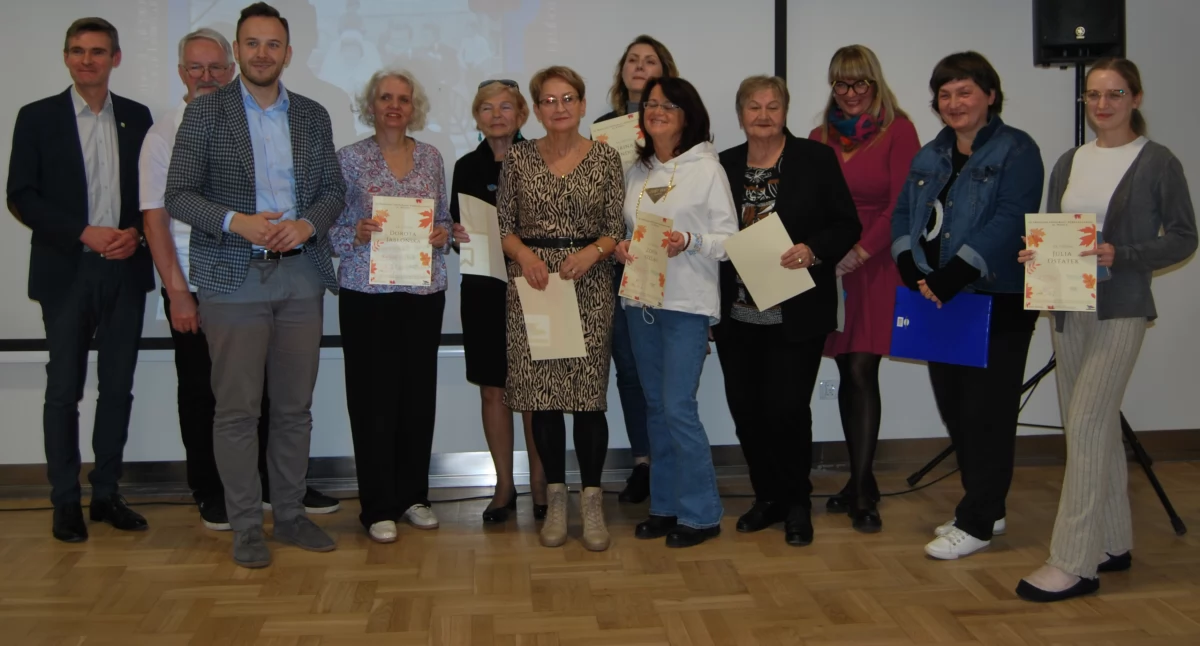 Ej wesele, a z nim historii wiele... Znamy nazwiska laureatów przeglądu fotograficznego