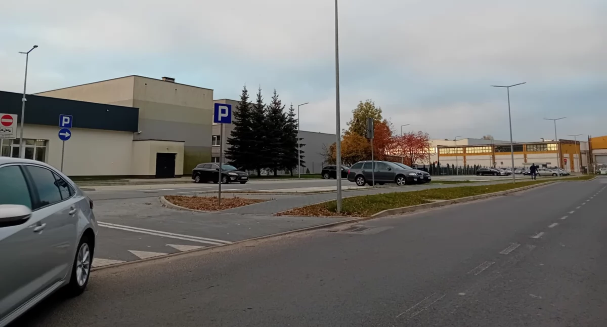 Parking przy ZUSie już dostępny
