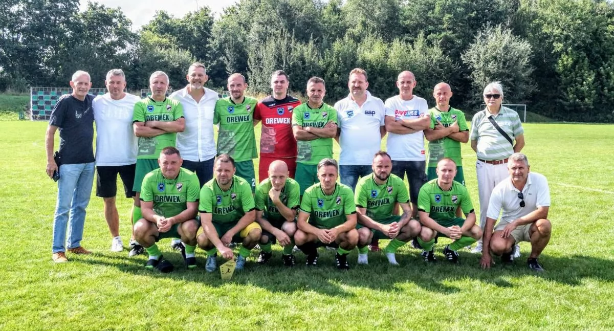 Star Starachowice w świętokrzyskiej lidze oldbojów. 16 listopada mecz z KSZO 1929 Ostrowiec Św. u siebie