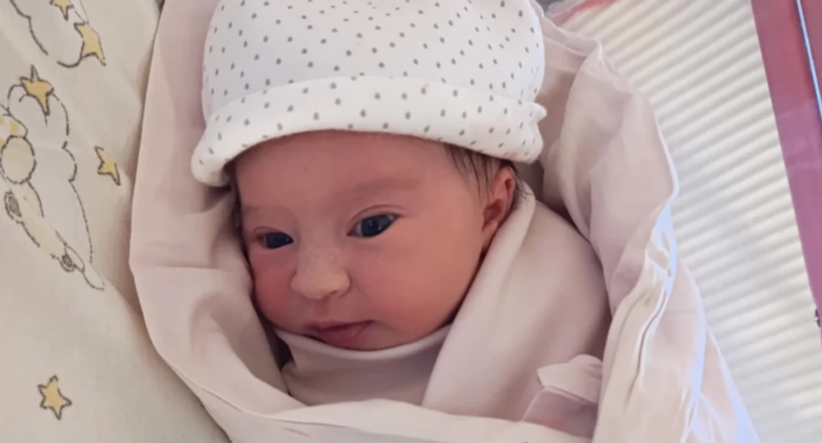 19 LISTOPADA urodziła się LAURA